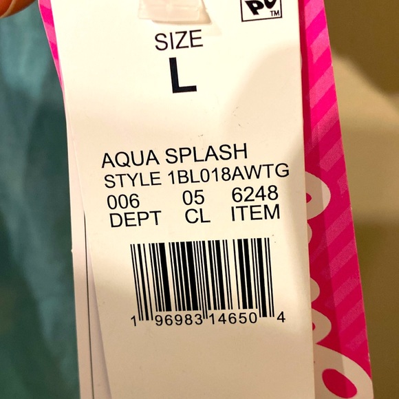 Unisex Aqua Barbie Sunday Funday Short Sleeve Crew Neck T-Shirt sz L New NWT - Picture 4 of 8